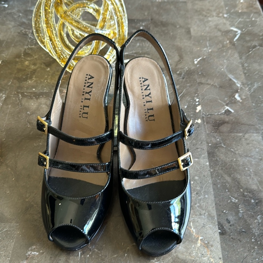 ANYI LU Tulip - Handmade Italian Slingbacks